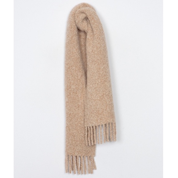 Rag & Bone Sloane Alpaca Boucle Scarf - Picture 3 of 6